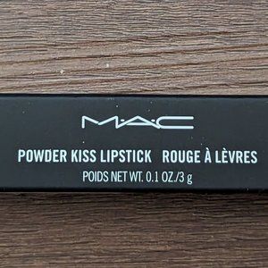 Mac Powder Kiss Lipstick - 922 werk,werk,werk